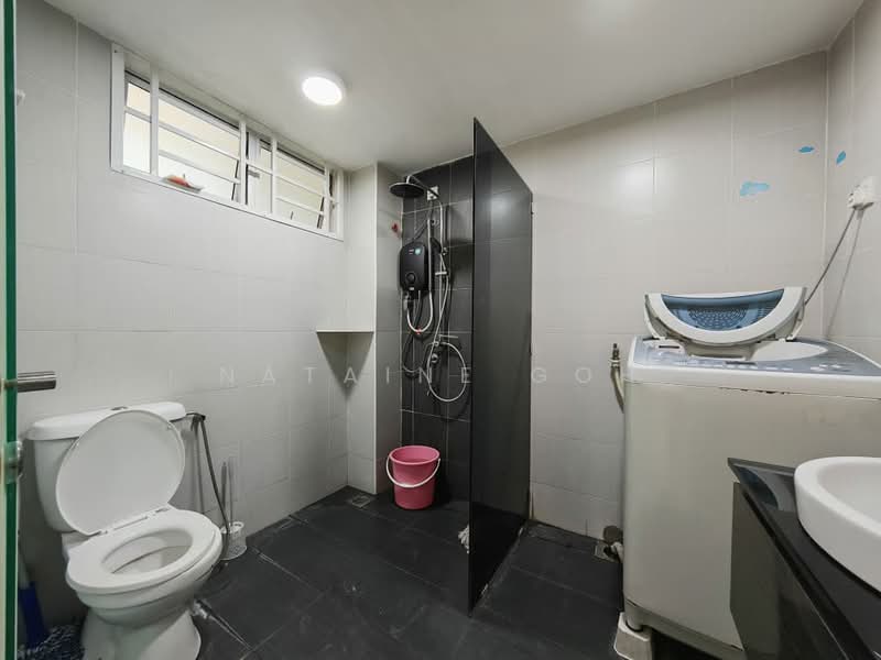 Rumah Teres 2 Tingkat untuk Disewa di Taman JP Perdana (Johor Bahru) - Nataine Goh - Bathroom - PropertyGuru.com.my