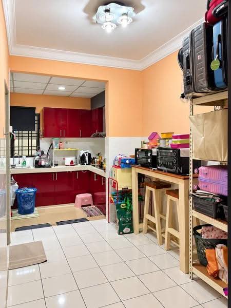 Rumah Teres 2-Tingkat untuk Dijual di Saujana Damansara (Damansara Damai) - Vincent Tan - Kitchen - PropertyGuru.com.my