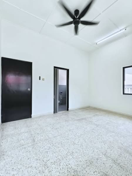 Rumah Berkembar untuk Dijual di Taman Sentosa (Johor Bahru) - Karl Lim - Interior - PropertyGuru.com.my