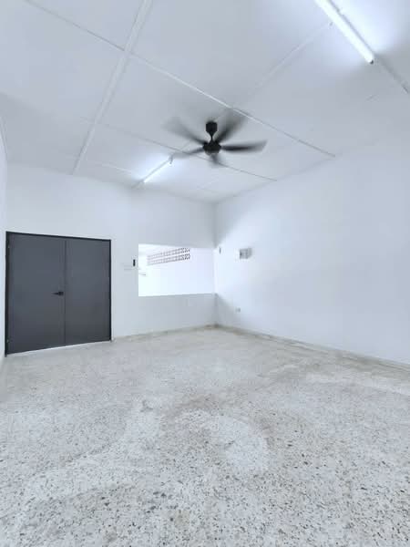 Rumah Berkembar untuk Dijual di Taman Sentosa (Johor Bahru) - Karl Lim - Interior - PropertyGuru.com.my