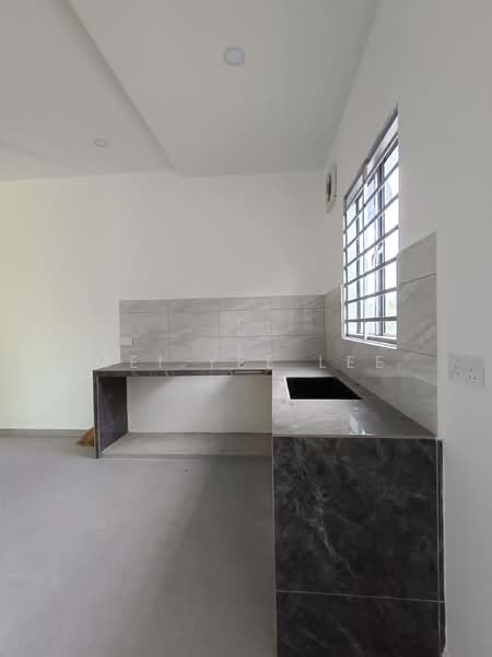 1.5-storey Terraced House for Sale in Kulim Techno City (Kulim) - Mei Yee Lee - Kitchen - PropertyGuru.com.my