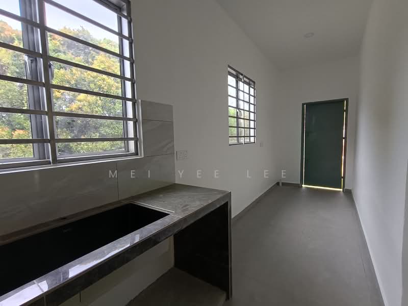 1.5-storey Terraced House for Sale in Kulim Techno City (Kulim) - Mei Yee Lee - Kitchen - PropertyGuru.com.my