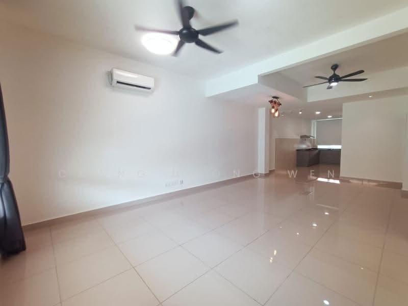 Rumah Teres 2-Tingkat untuk Disewa di Taman Sri Penawar (Harmonia 3) (Pengerang) - Chang Hoong Wen - Living Room - PropertyGuru.com.my