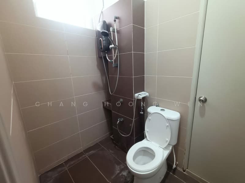 Rumah Teres 2-Tingkat untuk Disewa di Taman Sri Penawar (Harmonia 3) (Pengerang) - Chang Hoong Wen - Bathroom - PropertyGuru.com.my