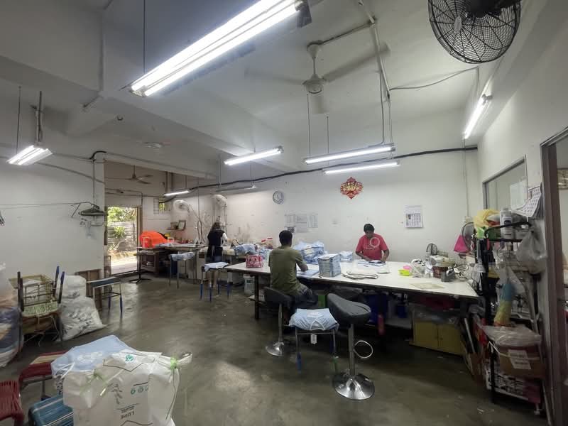 Kedai untuk Disewa di Taman Ehsan (Kepong) - Francis Soh - Interior - PropertyGuru.com.my