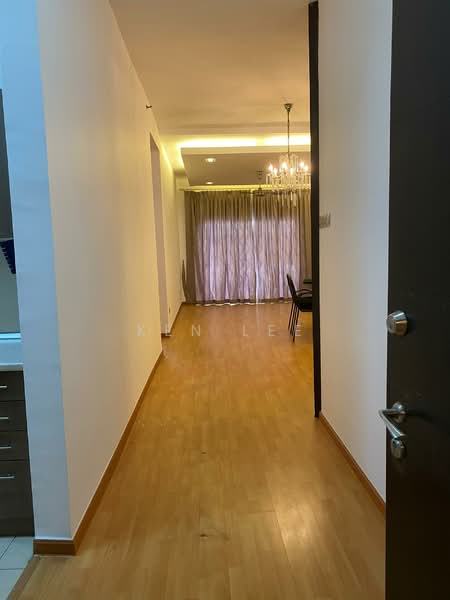 Servis Apartment untuk Dijual di Waldorf Tower - Ken Lee - Corridor - PropertyGuru.com.my
