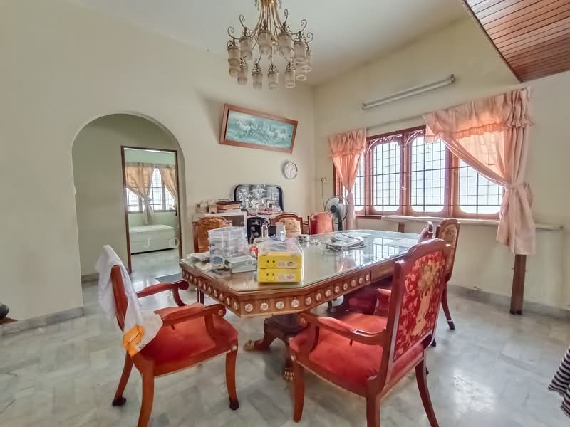 Semi-Detached House for Sale in Taman Mansion (Ipoh) - Joline YEOW - Dining Room - PropertyGuru.com.my