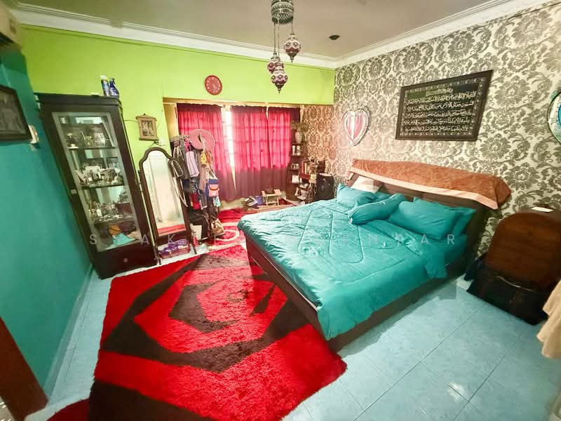 Rumah Teres 2 Tingkat untuk Dijual di Taman Desaria (Petaling Jaya) - Syakila Mokhtar - Bedroom - PropertyGuru.com.my
