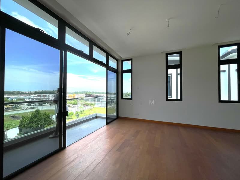 Semi-Detached House for Sale in Nusa Sentral (Iskandar Puteri (Nusajaya)) - Karl Lim - Balcony - PropertyGuru.com.my