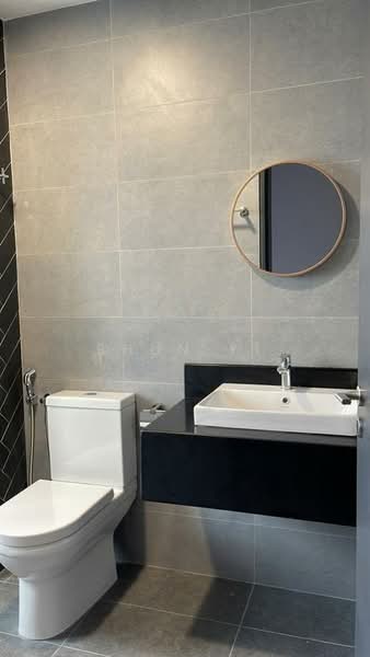 Servis Apartment untuk Disewa di Sunway Velocity TWO - Shun Yi - Bathroom - PropertyGuru.com.my