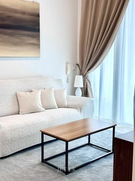 Servis Apartment untuk Disewa di Marc Residence - Reilynn Tue - Living Room - PropertyGuru.com.my