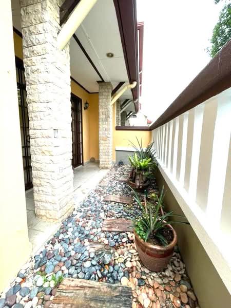 2-storey Terraced House for Sale in Bukit Jelutong (Shah Alam) - Billy Lee - Exterior - PropertyGuru.com.my
