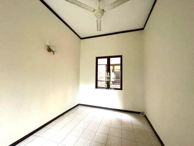 2-storey Terraced House for Sale in Bukit Jelutong (Shah Alam) - Billy Lee - Interior - PropertyGuru.com.my