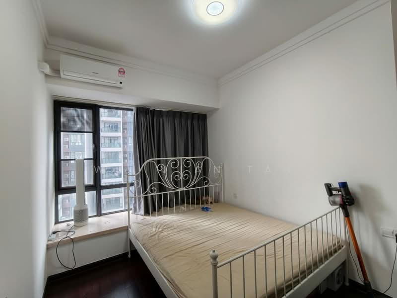 Service Residence for Sale at R&F Princess Cove Phase 1 - Wei Jian Tan - Bedroom - PropertyGuru.com.my