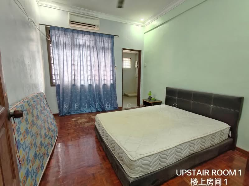Rumah Teres 2 Tingkat untuk Dijual di Taman Sri Putri (Skudai) - Keith Ching - Bedroom - PropertyGuru.com.my