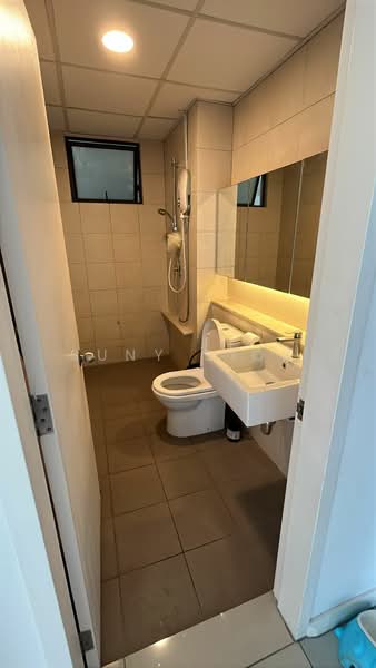 Kondominium untuk Disewa di The WaterEdge (Pinggiran Air) - Suny Sior - Bathroom - PropertyGuru.com.my