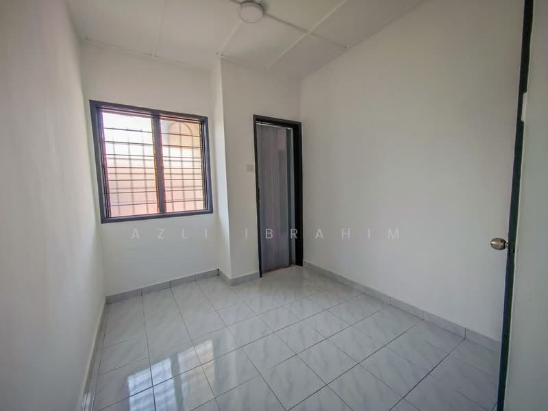 2-storey Terraced House for Sale in Bandar Bukit Puchong (Puchong) - Azli Ibrahim - Interior - PropertyGuru.com.my