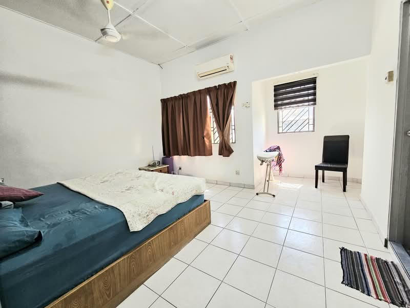 2-storey Terraced House for Sale in BANDAR PUCHONG JAYA (Puchong) - Wendy Chin - Bedroom - PropertyGuru.com.my