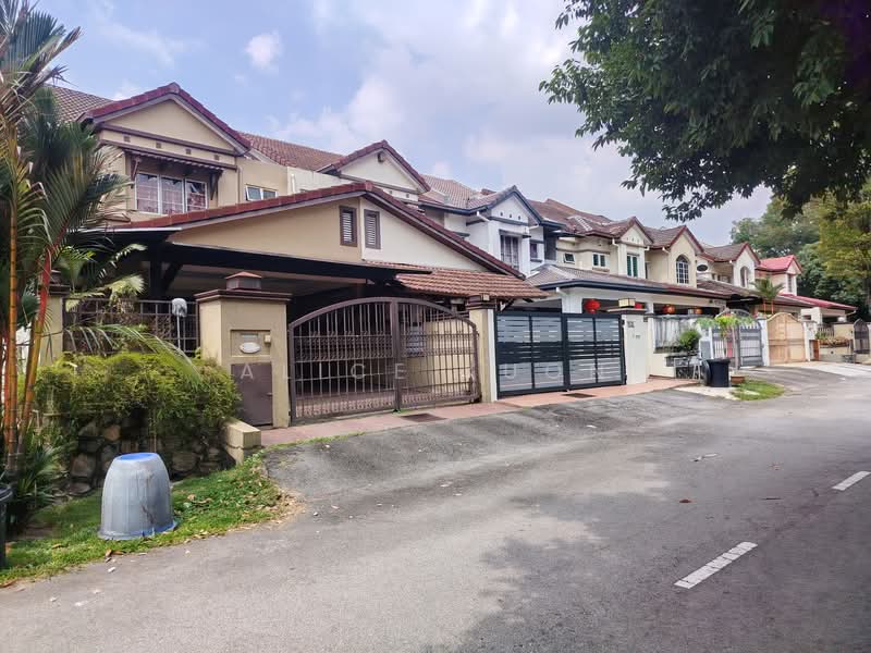 Terraced House for Sale in Usj 23 (Subang Jaya) - Alice Kuon - Exterior - PropertyGuru.com.my