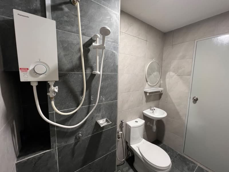 Condominium for Sale at Residensi Bintang - Ken Lai - Bathroom - PropertyGuru.com.my