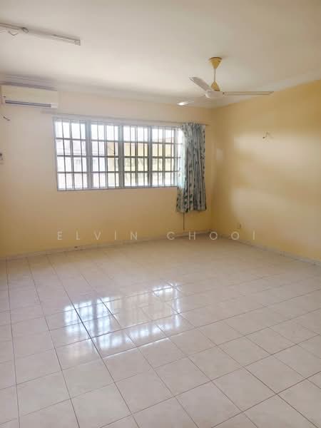2-storey Terraced House for Sale in Kajang (Selangor) - Elvin Chooi - Living Room - PropertyGuru.com.my