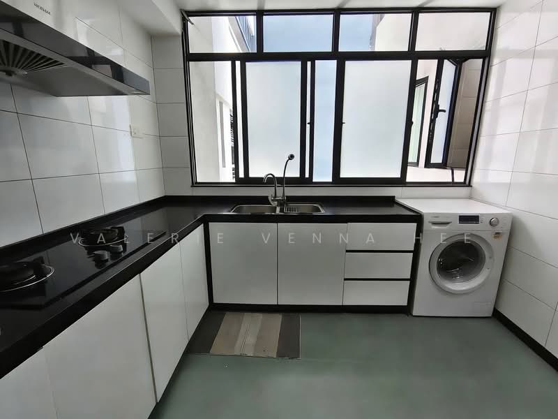 Condominium for Sale at KM1 West - Valerie Venna Hee - Kitchen - PropertyGuru.com.my