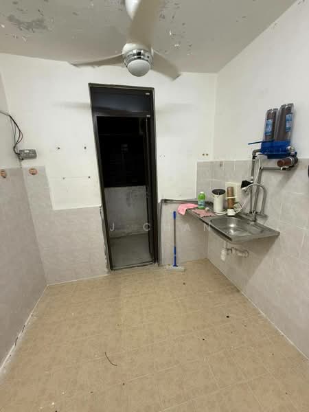 For Rent - Setia Indah Flat