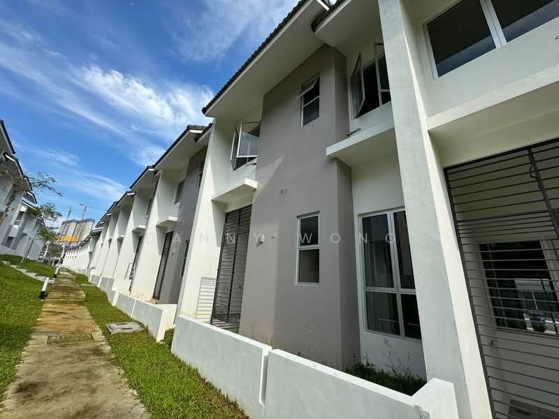 2-storey Terraced House for Rent in Batu Arang (Selangor) - Danny Wong - Exterior - PropertyGuru.com.my