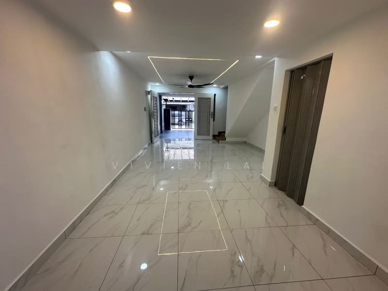 2-storey Terraced House for Sale in Taman Puteri Wangsa (Ulu Tiram) - Vivien Lai - Interior - PropertyGuru.com.my