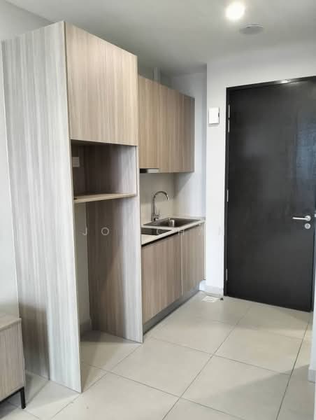 Service Residence for Sale at Dorsett Waterfront Subang - Joe Chan - Kitchen - PropertyGuru.com.my