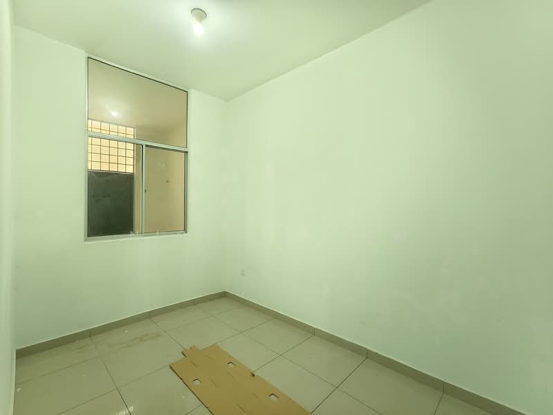 2-storey Terraced House for Sale in Taman Bangi Avenue (Bangi) - Nichole Liew - Interior - PropertyGuru.com.my