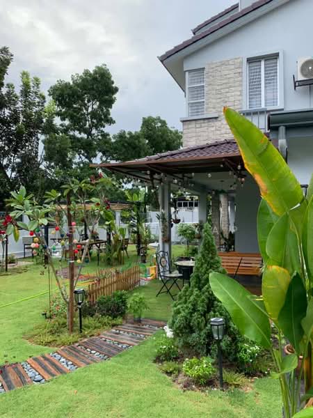 Semi-Detached House for Sale in Puchong (Selangor) - Elaine Yap - Garden - PropertyGuru.com.my