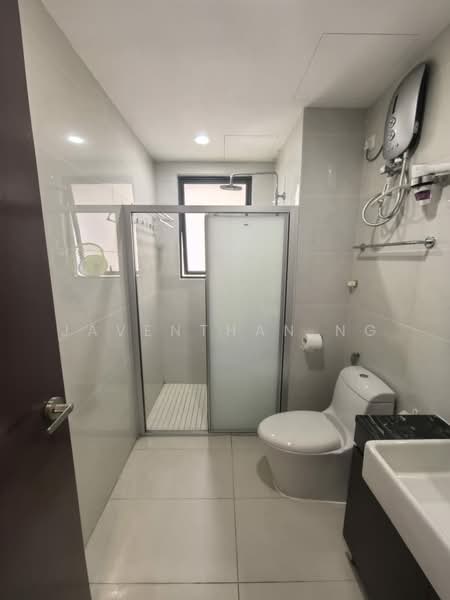 Condominium for Sale at Royal Strand @ Country Garden Danga Bay - Javenthan Ng - Bathroom - PropertyGuru.com.my