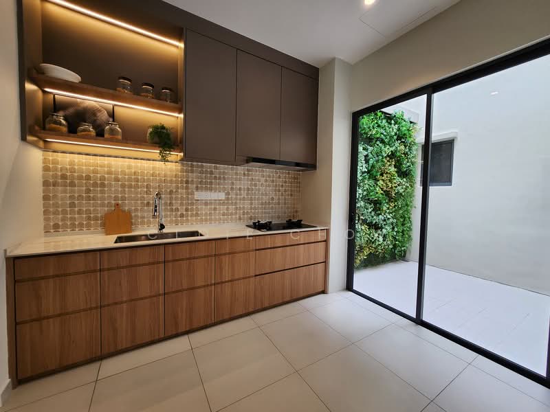 Cluster House for Sale in Bandar Sri Sendayan (Negeri Sembilan) - Cloie Chow - Kitchen - PropertyGuru.com.my