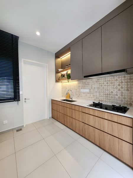 Cluster House for Sale in Bandar Sri Sendayan (Negeri Sembilan) - Cloie Chow - Kitchen - PropertyGuru.com.my