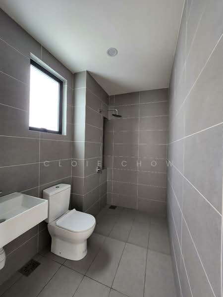 Cluster House for Sale in Bandar Sri Sendayan (Negeri Sembilan) - Cloie Chow - Bathroom - PropertyGuru.com.my