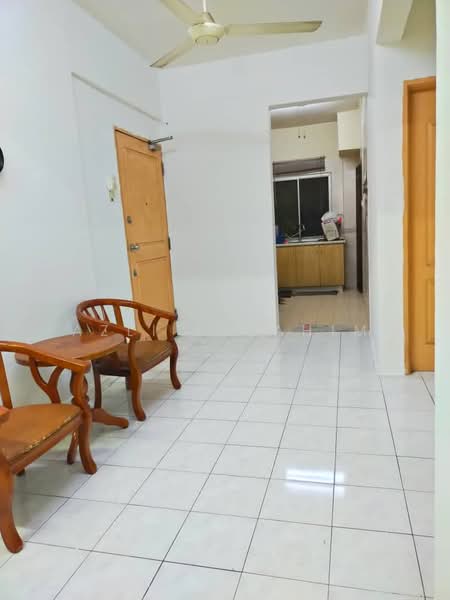 Condominium for Sale at Anjung Villa - Azli Ibrahim - Living Room - PropertyGuru.com.my