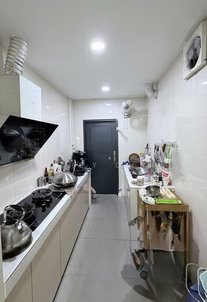 2-storey Terraced House for Sale in Bandar Kinrara Seksyen 1 (Bandar Kinrara) - Ashby Chan - Kitchen - PropertyGuru.com.my