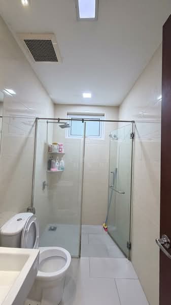 2-storey Terraced House for Sale in Bandar Kinrara Seksyen 1 (Bandar Kinrara) - Ashby Chan - Bathroom - PropertyGuru.com.my