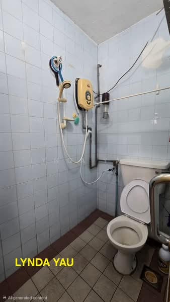 Rumah Flat untuk Dijual di PKNS SS6 - Lynda Yau - Bathroom - PropertyGuru.com.my