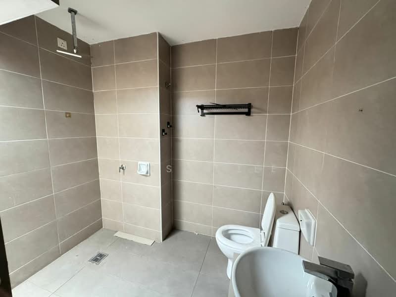 Rumah Bandar untuk Disewa di Seksyen U15 (Shah Alam) - Samson Lee - Bathroom - PropertyGuru.com.my
