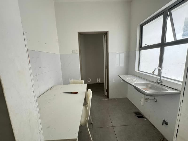 Rumah Bandar untuk Disewa di Seksyen U15 (Shah Alam) - Samson Lee - Kitchen - PropertyGuru.com.my