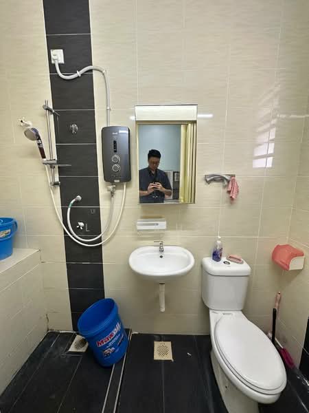 2-storey Terraced House for Sale in Taman Lahat Baru (Lahat) - Lee Muzi - Bathroom - PropertyGuru.com.my