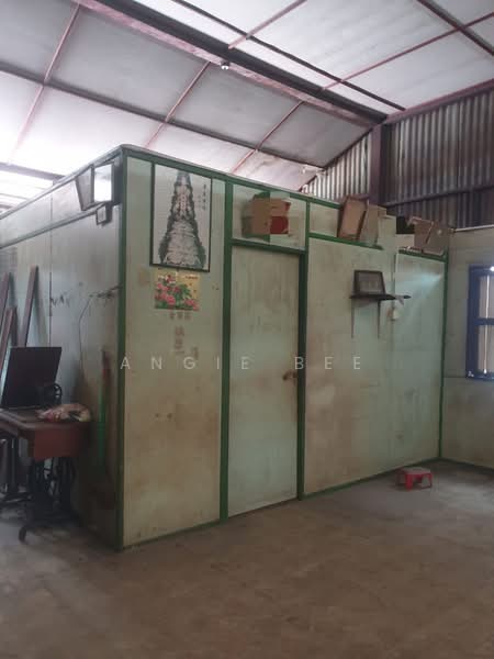 Shop for Sale in Kampung Baru Seri Kembangan (Seri Kembangan) - Angie Bee - Interior - PropertyGuru.com.my