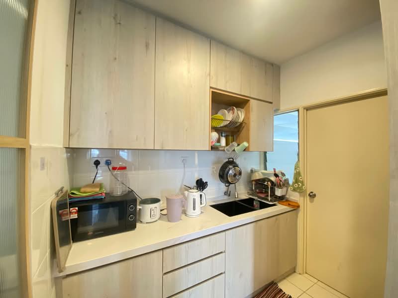 Kondominium untuk Dijual di D' Camellia - Azli Ibrahim - Kitchen - PropertyGuru.com.my