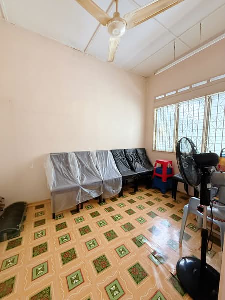 Rumah Teres 1 Tingkat untuk Dijual di Seremban (Negeri Sembilan) - Jun Wai Wong - Bedroom 3 - PropertyGuru.com.my
