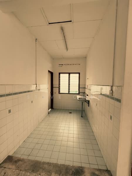 Pangsapuri untuk Dijual di Subang Perdana Goodyear Court 10 - Steve Chen - Kitchen - PropertyGuru.com.my