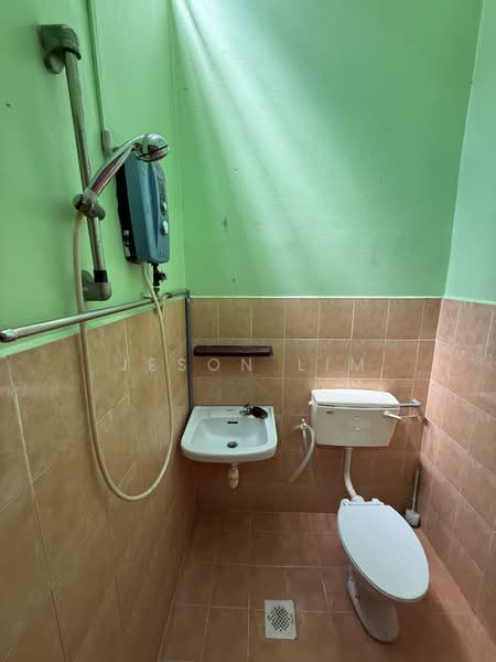 2-storey Terraced House for Sale in Taman Sentosa (Klang) - Jeson Lim - Bathroom - PropertyGuru.com.my