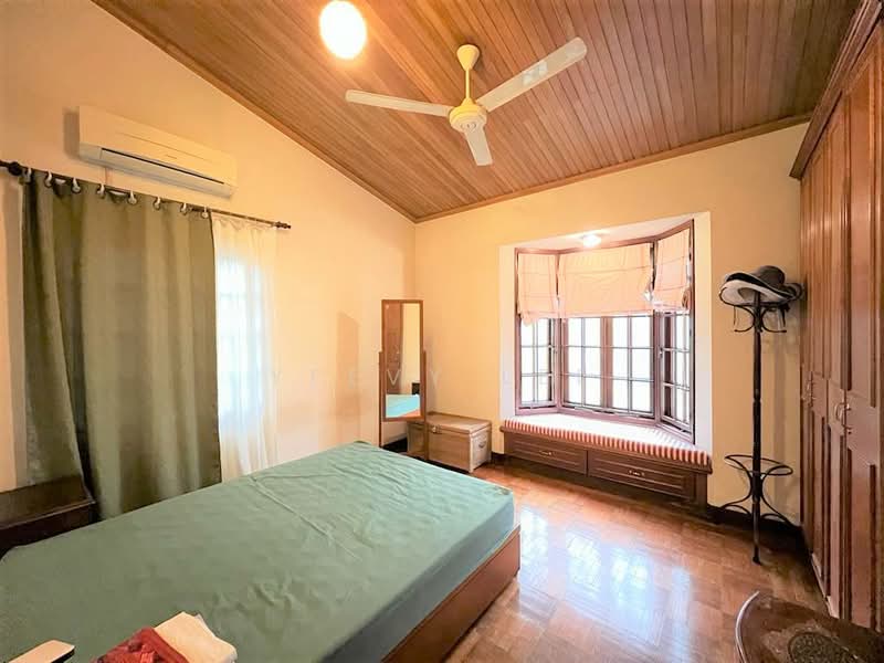 Rumah Banglo untuk Dijual di Seksyen 12 (Petaling Jaya) - Yeevy Lee - Bedroom - PropertyGuru.com.my