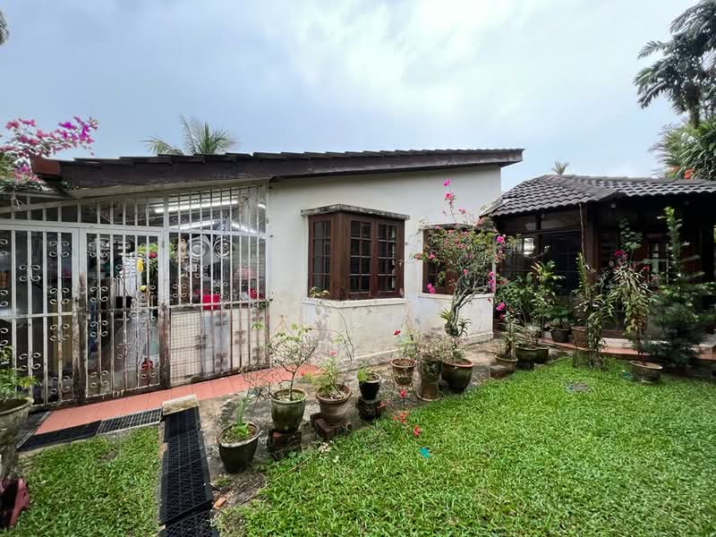 Rumah Banglo untuk Dijual di Seksyen 12 (Petaling Jaya) - Yeevy Lee - Exterior - PropertyGuru.com.my